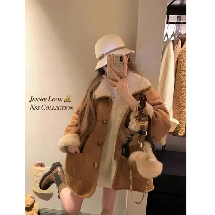 双面穿羊羔毛翻领超好看皮毛一体外套女冬季中长款加绒加厚毛大衣