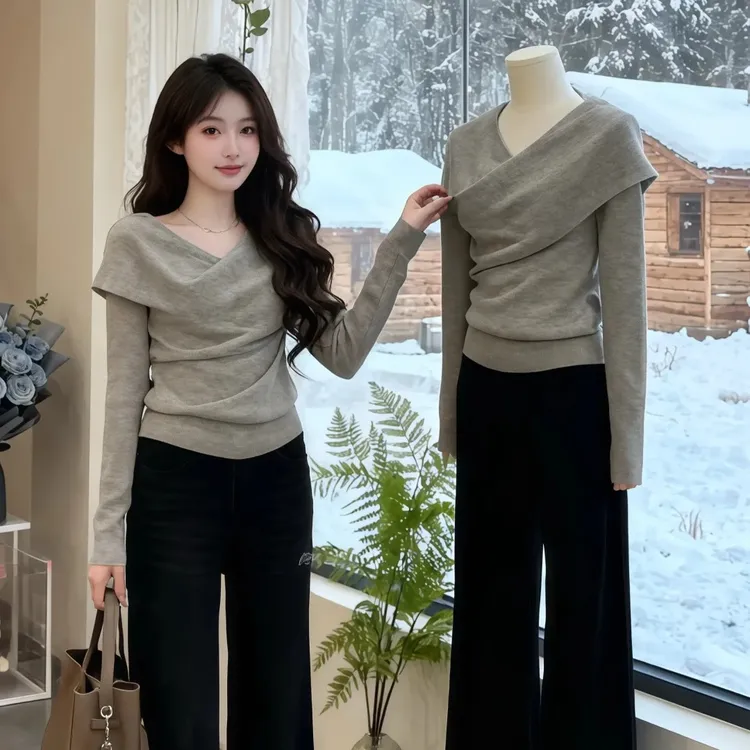 大码女装交叉v领灰色针织衫长袖秋季新款胖mm显瘦内搭打底衫上衣