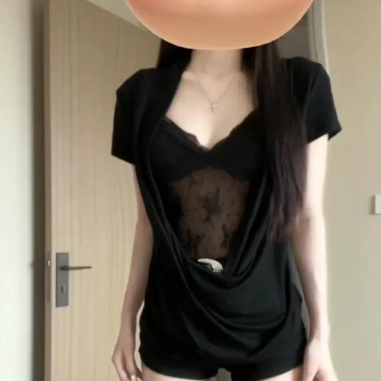 2025年夏季新款美式复古高级设计感两件套修身显瘦纯欲辣妹女上衣