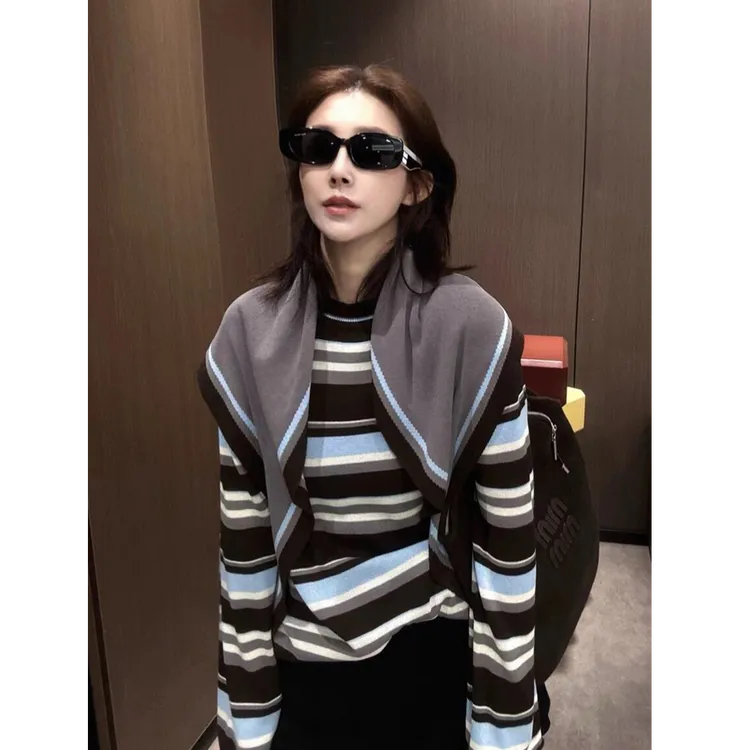 高级感气质条纹圆领长袖针织衫女叠穿配披肩设计感减龄百搭上衣潮