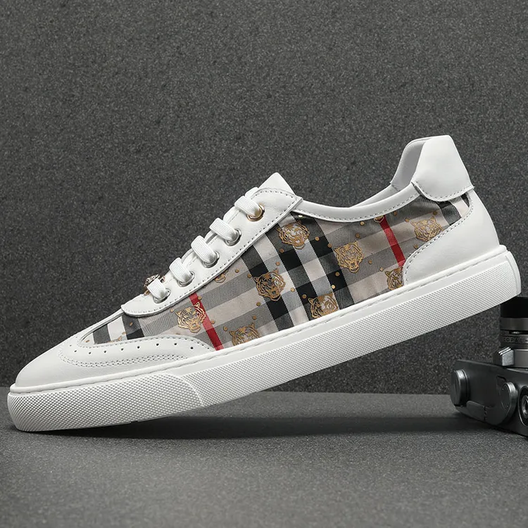 潮牌个性时尚鞋男2026春季透气皮布拼接休闲鞋轻软底真皮小白鞋男