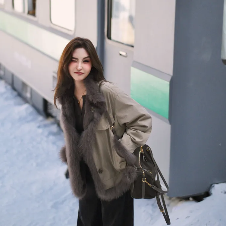 Moprobably李予诺「野蛮生长」双面穿兔毛狐狸毛皮草外套L5481079
