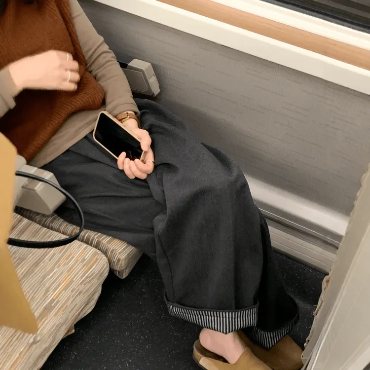 深灰色韩系直筒阔腿休闲裤女秋季大码梨型身材遮胯显瘦松弛感长裤