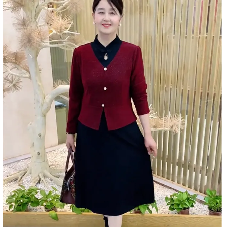春季新款妈妈装时尚显瘦百搭气质复古新中式修身春秋假两件连衣裙