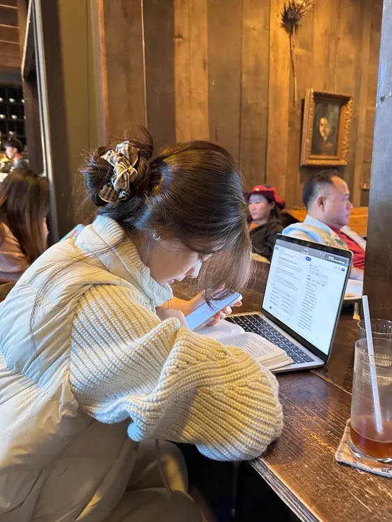 2025秋冬新款韩系慵懒风针织拼接棉服外套女宽松百搭短款立领棉衣