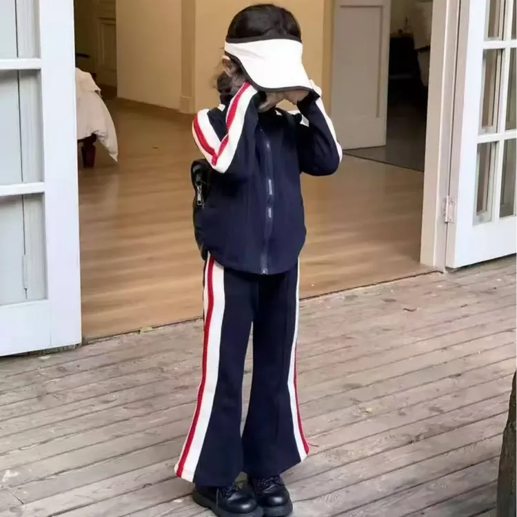 2025秋季新款童装韩版童装女童纯色运动风休闲套装 外套+喇叭裤