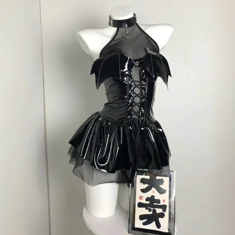 灼恋暗黑小恶魔性感亮面pu蝙蝠挂脖连体绑带皮裙热辣短裙