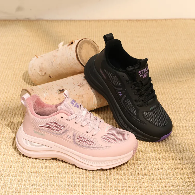 【轻盈防滑】冬季新款防滑软底保暖耐磨舒适不累脚女老北京健步鞋