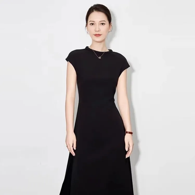 明星同款2025春夏新款优雅气质收腰连衣裙女圆领短袖舒服透气长裙