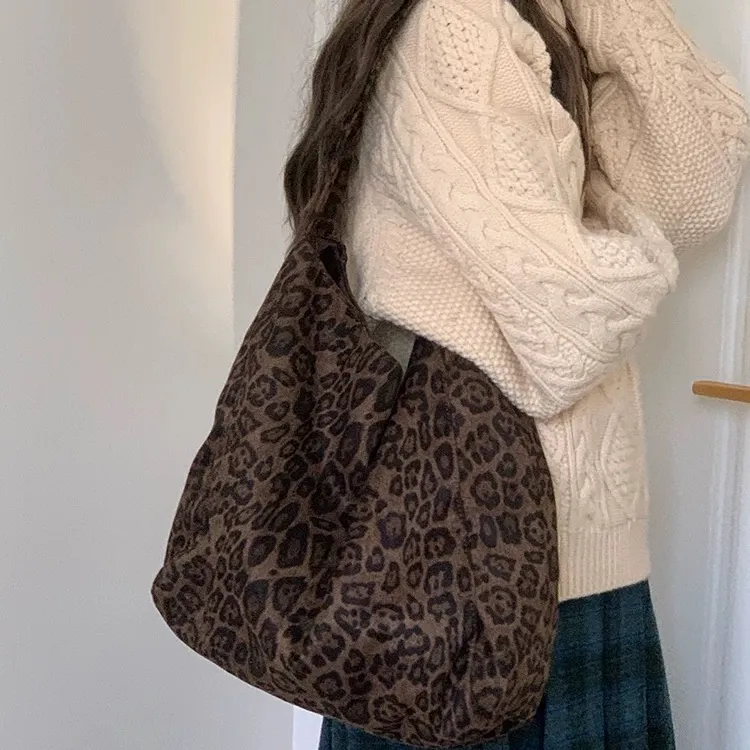 秋冬麂皮绒豹纹包包女2025新款潮时尚百搭复古休闲通勤单肩托特包