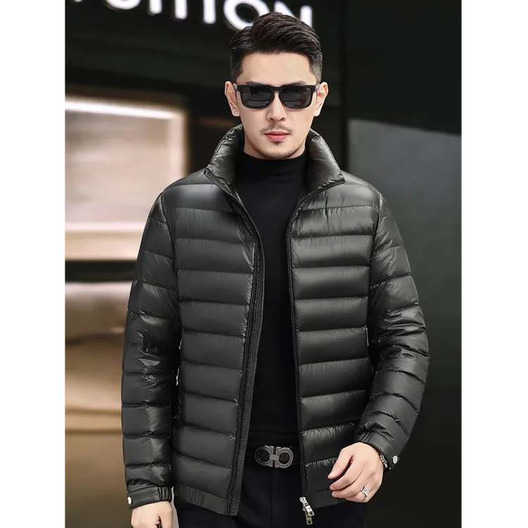 佩库普伦男士羽绒服短款冬季新款立领亮面免洗保暖外套潮流男装