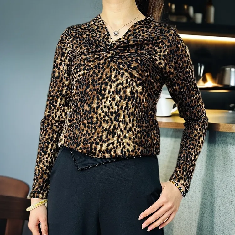 2025年最新款豹纹衬衫长袖时尚