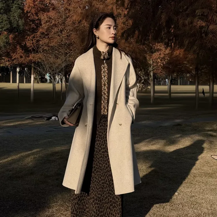 HELA AOMI “典藏大衣”绵羊毛60.2%+山羊绒13.5%大衣CY5DM51818