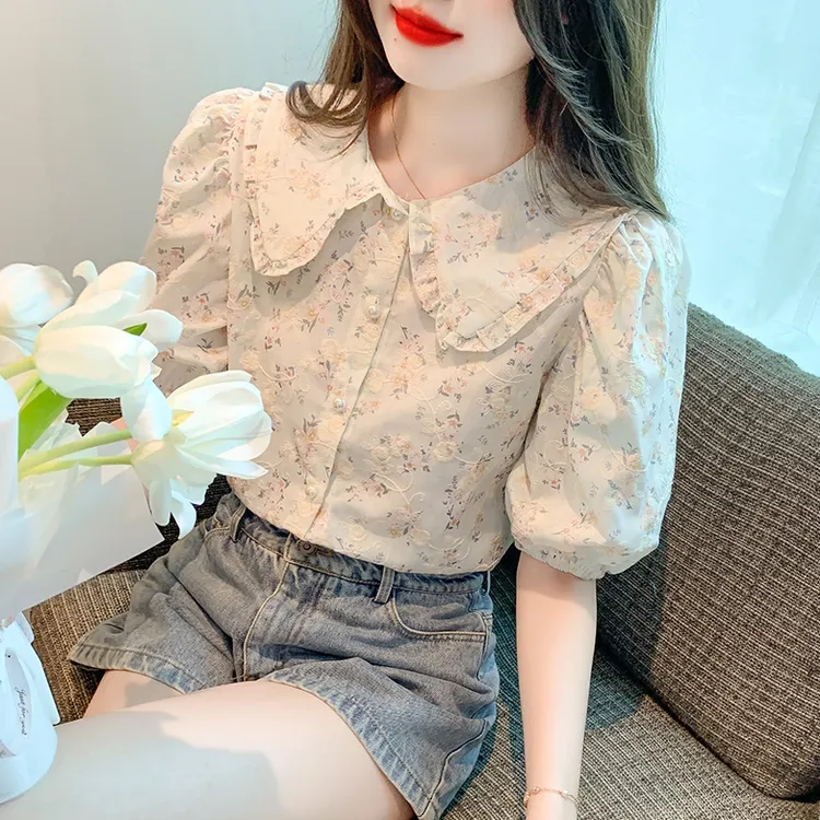 甜美娃娃领碎花衬衫女士夏季小衫2025年新款时尚气质泡泡短袖上衣