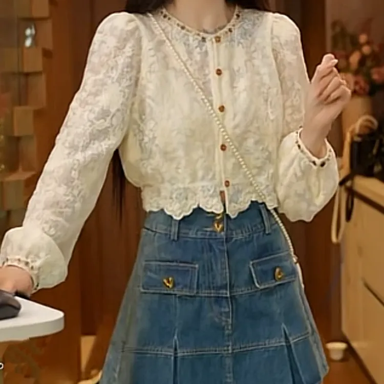 小众设计感手工钉珠刺绣衬衫女2025新款春季时尚休闲圆领长袖衬衣