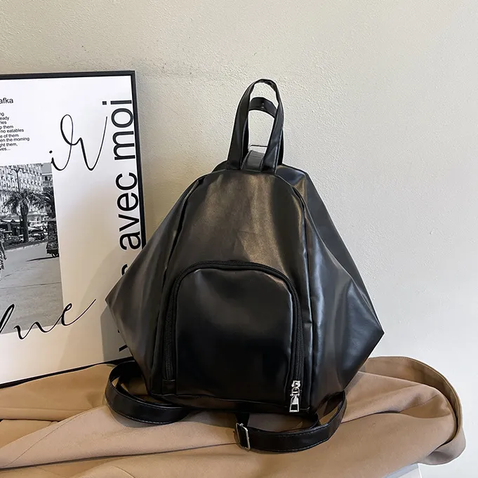 真皮质感双肩包女网红新款多功能单肩斜跨包时尚大容量背包手提包