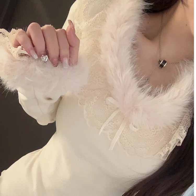 思思定制 纯欲毛毛拼接U领打底衫女秋冬新款修身显瘦设计感上衣