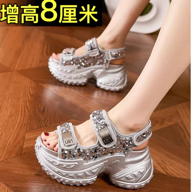 小个子厚底8cm老爹凉鞋女款2025夏季新款品牌潮亮片轮胎底松糕鞋
