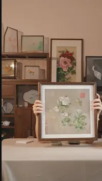 刺绣海棠狭蝶图挂画