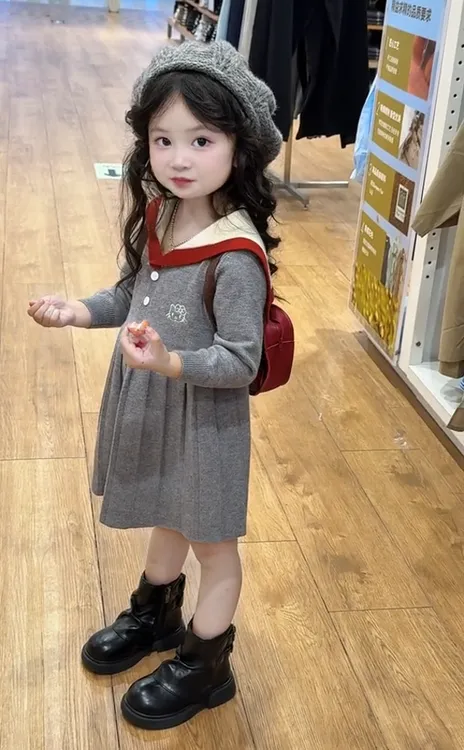 儿童针织连衣裙秋季学院风洋气海军领毛衣宝宝背心群百褶裙超甜