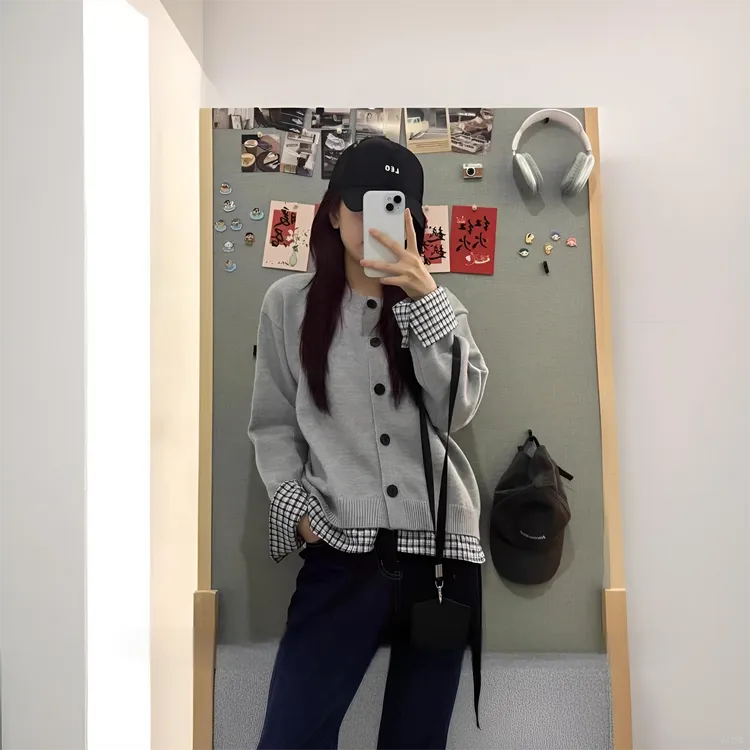 美式灰色假两件格子拼接针织开衫女早春季圆领设计感宽松外套上衣