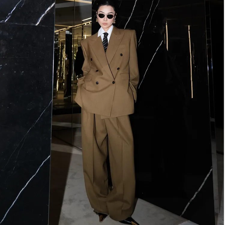 2025超火高级感休闲风一整套气质御姐范复古西装外套阔腿裤两件套