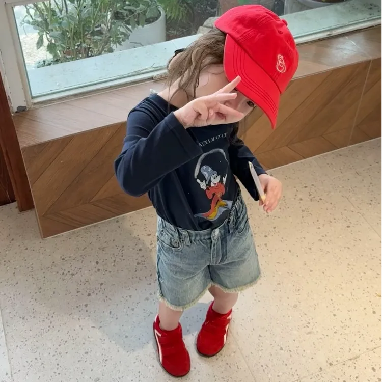 小思家2025夏季新款女宝套装韩版休闲卡通圆领防晒衫牛仔五分短裤