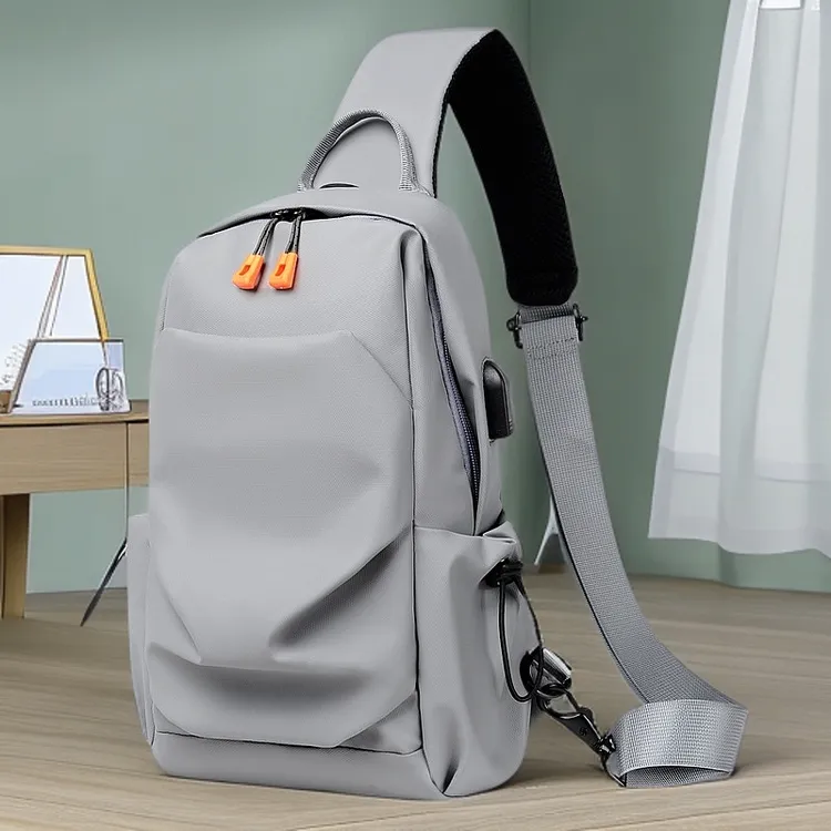 2025新款男胸包防泼水耐磨单肩包简约时尚通勤斜挎包休闲百搭包包