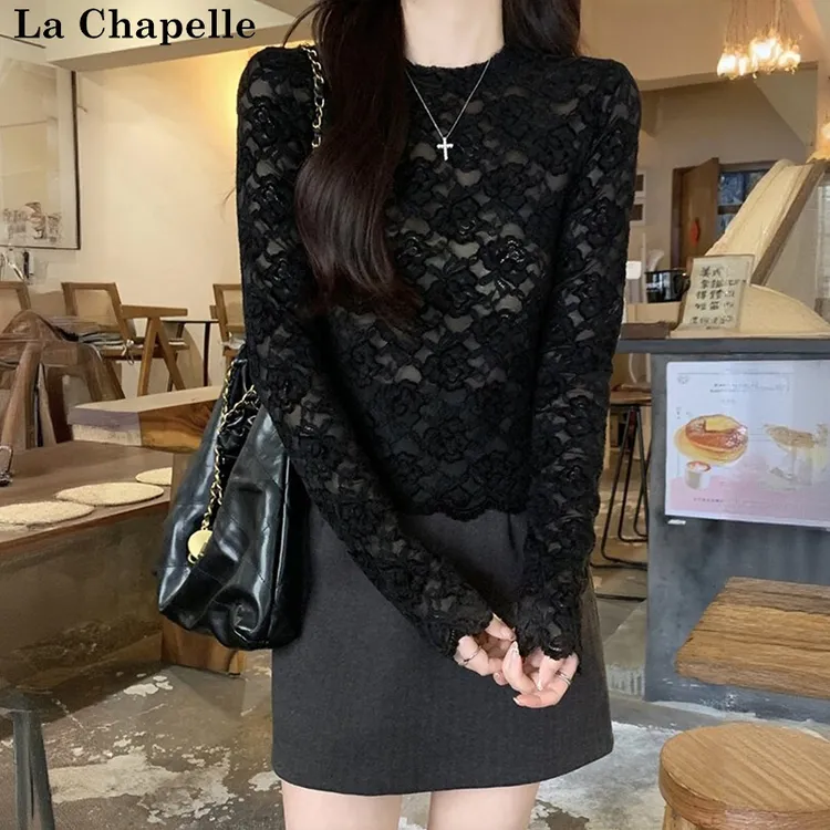 拉夏贝尔2025时尚洋气蕾丝打底衫上衣女冬款圆领修身提花内搭T恤