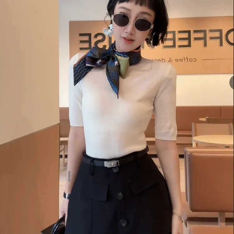 XIAOBAI 中袖针织衫秋季薄款气质圆领显瘦毛衣松弛感贵气毛针织衫