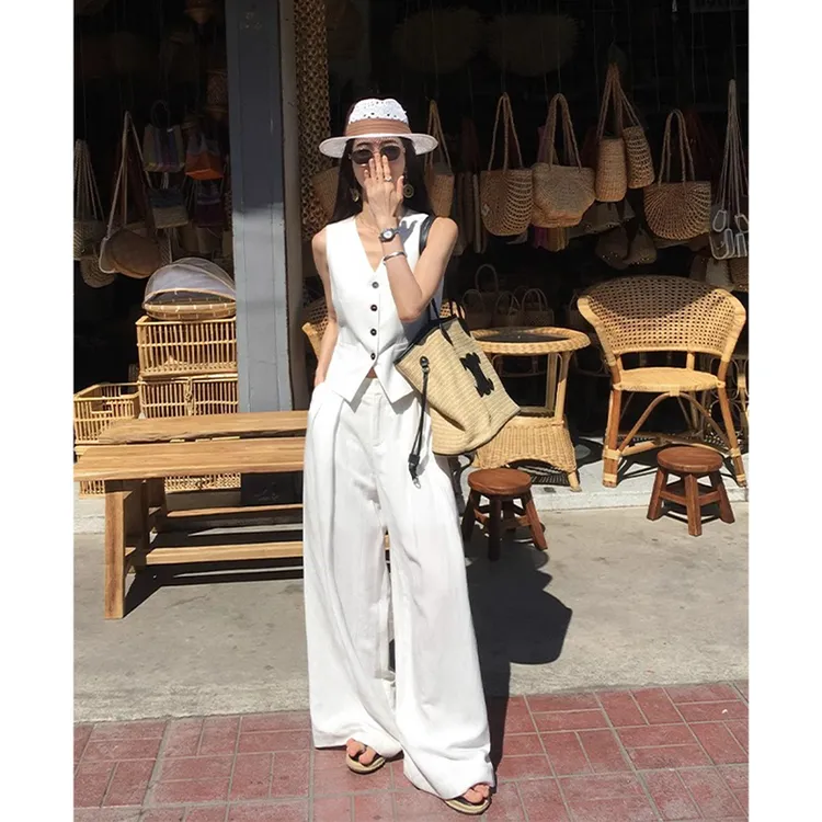 法式气质高级感穿搭套装女2025夏季新款老钱风马甲阔腿裤两件套