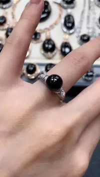 【闪购商品】翡翠戒指18K金镶嵌q30          