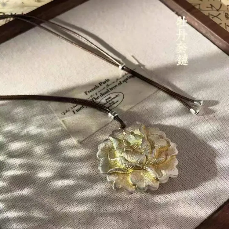 老凰祥999纯银牡丹花盛开吊坠足银描金牡丹花送对象朋友生日礼物