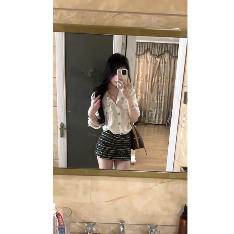 早秋老钱风衬衫松弛感宽松长袖上衣女高级感黑银亮片包臀短裙套装