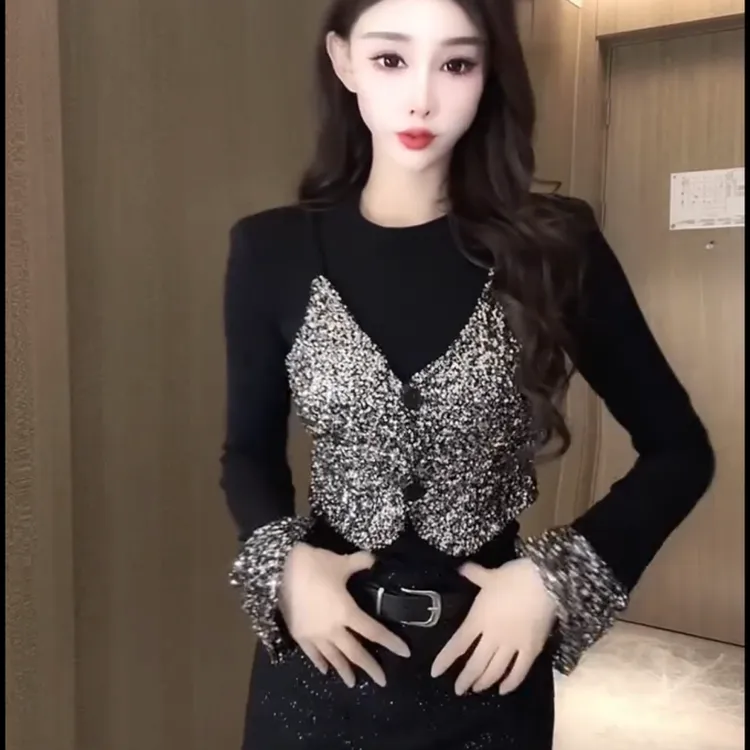 网红爆款年内搭时尚假两件小衫秋冬新款拼接重工亮片百搭显瘦女士