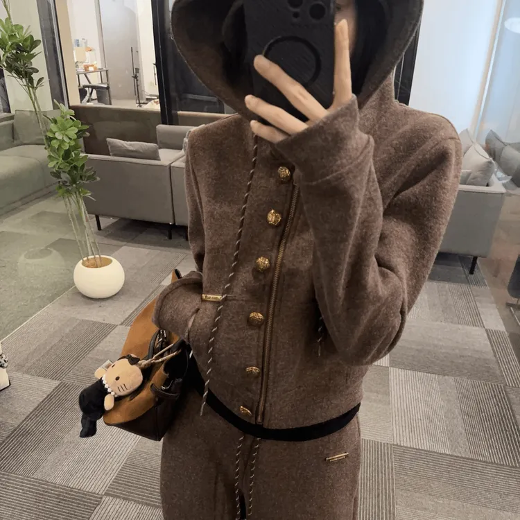 【棕金雅调】2025时尚减龄显瘦休闲套装宽松慵懒感外套裤子套装