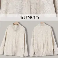 JIUNCCY【画意】重工刺绣暗纹提花小立领背后多重捏褶外套 52YWT019