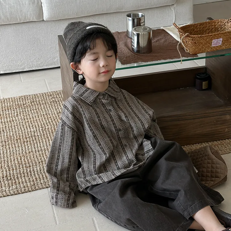 暮晨家新款秋装2025男童森系竖条长袖衬衫中小童宽松磨毛复古衬衣