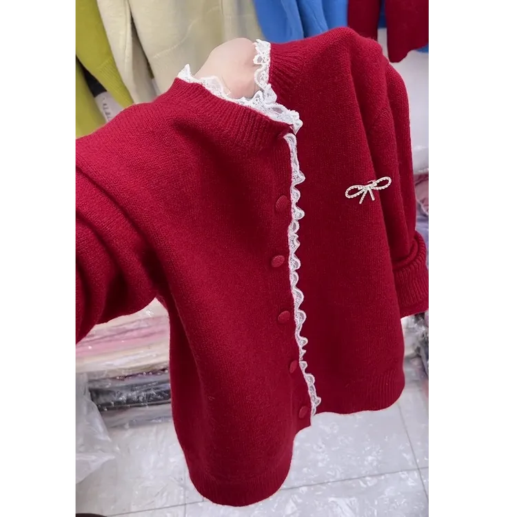 法式小香风蕾丝拼接上衣女2025秋冬爆款气质减龄百搭好看针织开衫