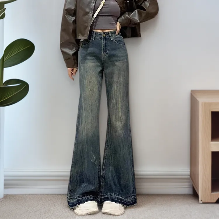 气质喇叭牛仔裤爆款2025春秋新款女小个子宽松美式不贴腿微喇裤子
