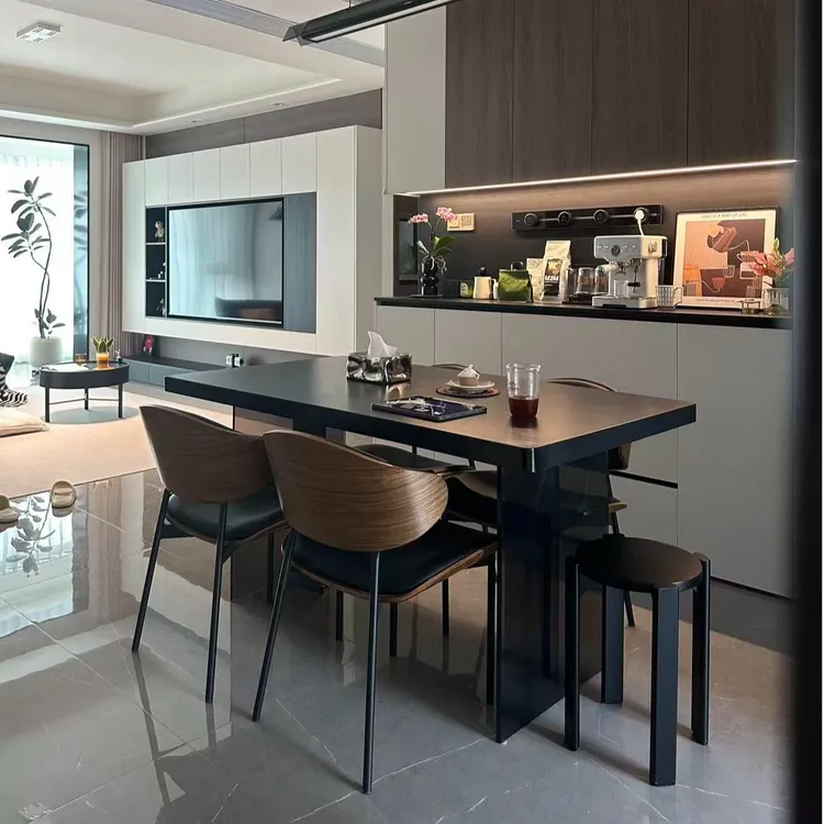 现代亚克力轻奢家用餐桌餐椅组合2024新款长方形家用饭桌餐桌家用