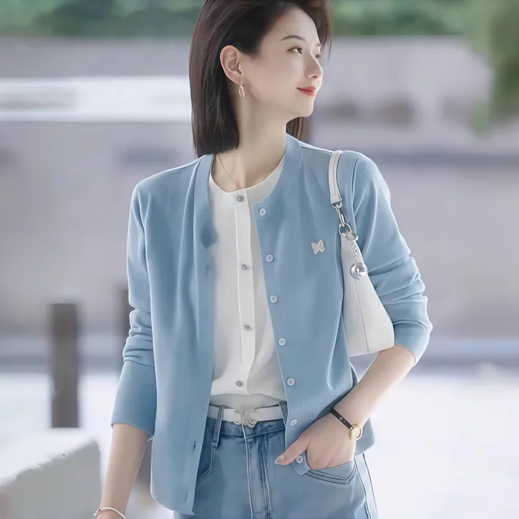 韩系撞色时尚休闲百搭针织开衫女2025年春季新款减龄气质毛衣开衫