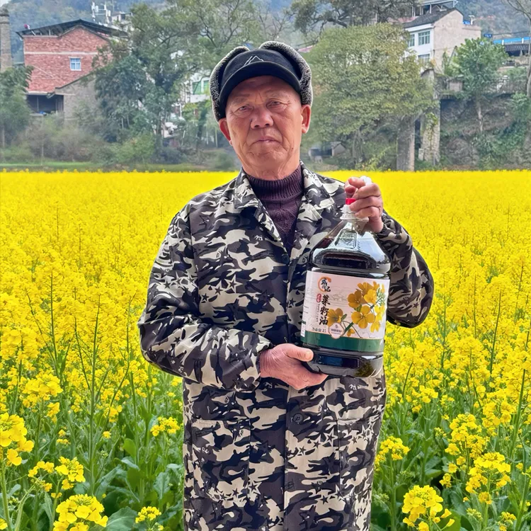 【30年老油坊】贵州戚记农家自榨菜籽油零勾兑100%纯正菜籽油5L净重