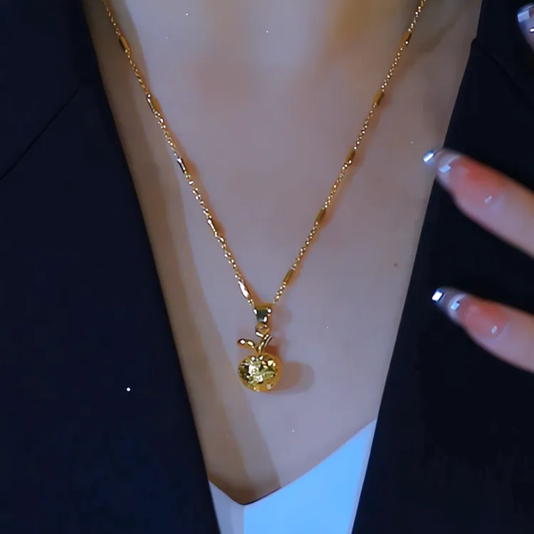 铜合金项链 秋冬新款爆闪苹果项链女小众百搭温柔气质轻奢饰品