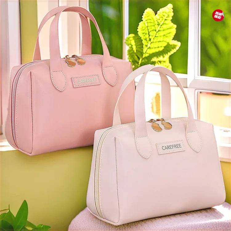 超火精致化妆包女手提大容量高档旅行便携洗浴护肤品收纳包高颜值