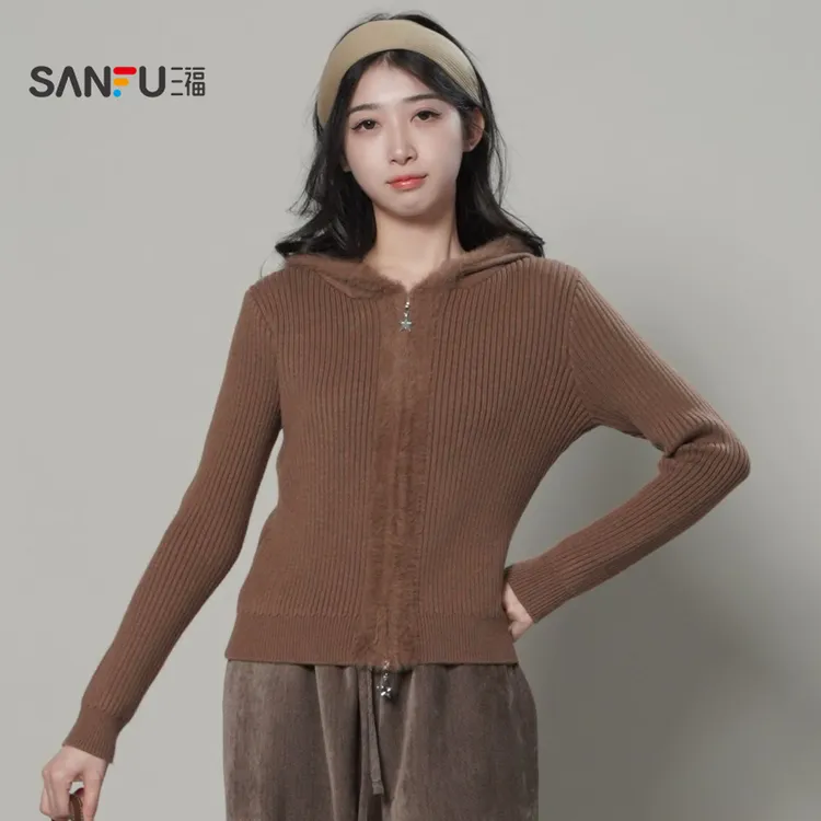 三福 冬季拉链长袖针织休闲百搭带帽猫时尚纯色耳毛衣 515964