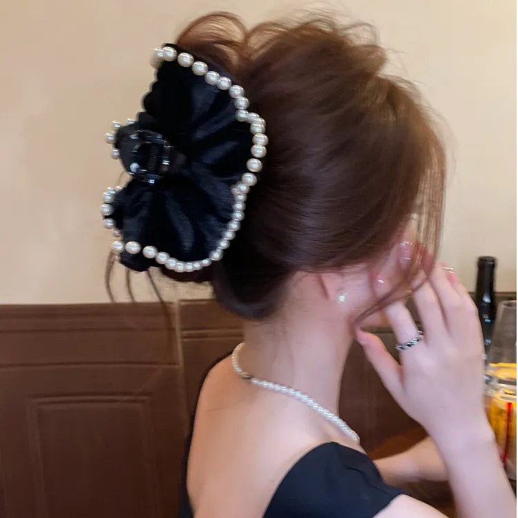 优雅丝绒珍珠头发抓夹女高级感鲨鱼夹2025新款盘发夹后脑勺发饰秋
