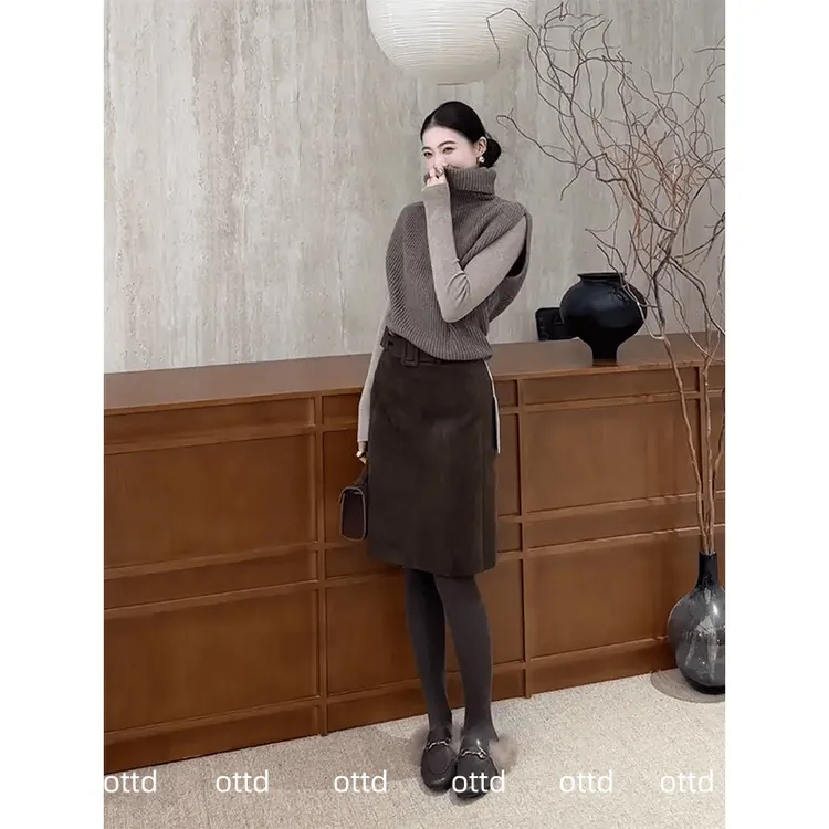 冬季炸街一整套女装2025新款毛衣针织衫背心叠穿内搭打底衫半身裙