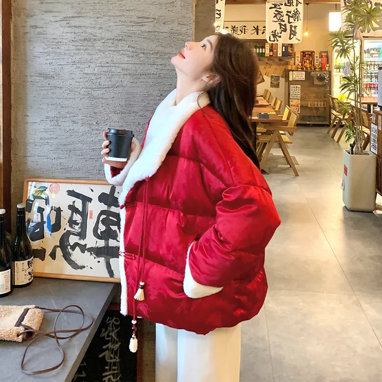 新年红色国风新中式羽绒服女冬2025新款设计感毛绒拼接白鸭绒外套