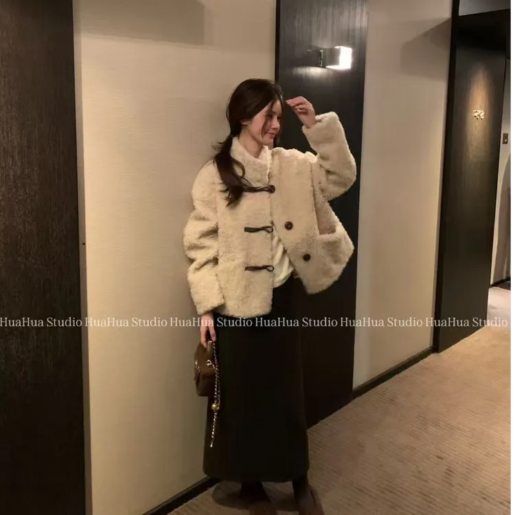 【花花】迷糊小羊~100全羊毛保暖宽松牛角扣百搭气质设计感外套